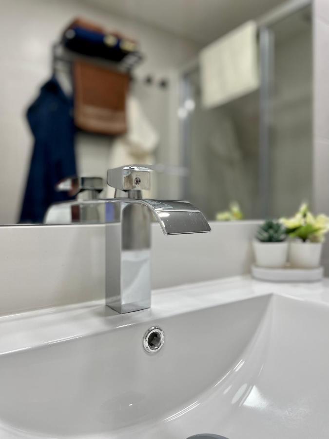 Madrid Villa Suites Aquamarina 外观 照片